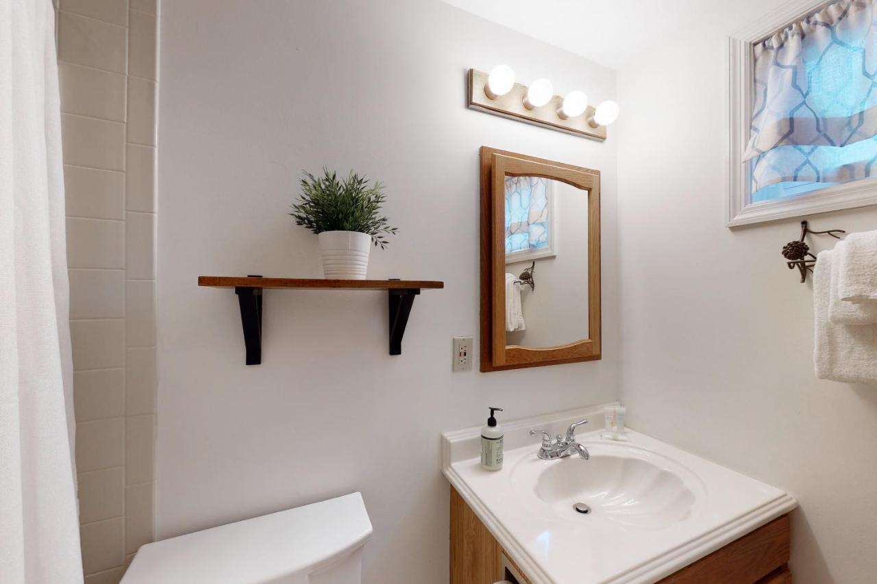 Brookhaven Condos Ludlow Esterno foto